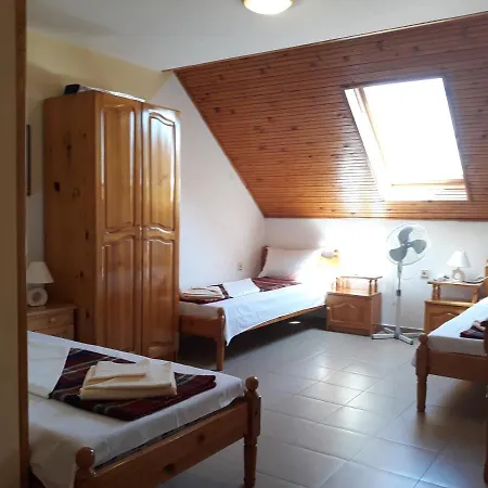 каракачанов 3* Sozopol