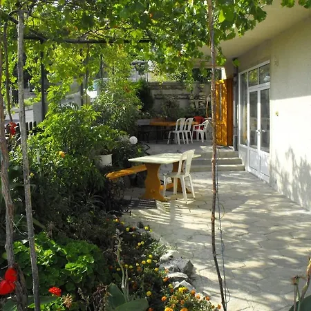 каракачанов 3* Sozopol